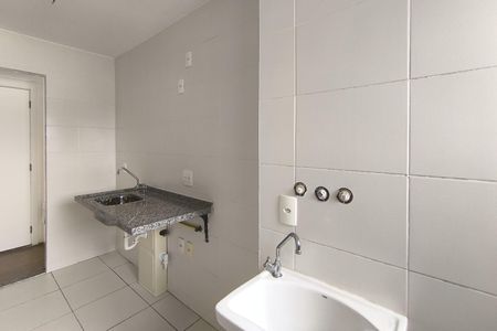Apartamento à venda com 61m², 3 quartos e 1 vaga Apartamento à venda com 61m², 3 quartos e 1 vagaCozinha e Área de Serviço