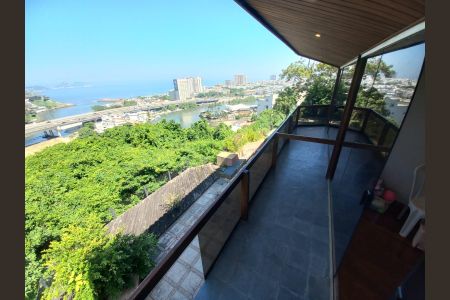 Casa à venda com 540m², 4 quartos e 4 vagas