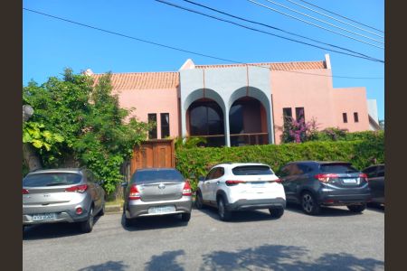 Casa à venda com 540m², 4 quartos e 4 vagas