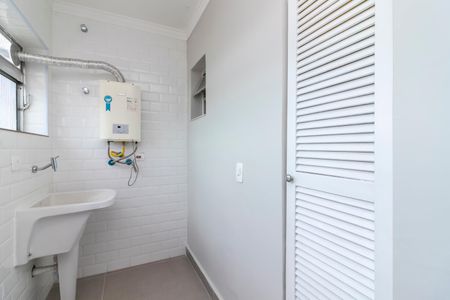 Apartamento à venda com 90m², 3 quartos e 2 vagas Apartamento à venda com 90m², 3 quartos e 2 vagasÁrea de Serviço