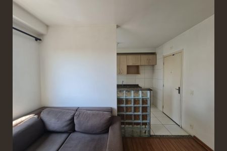 Apartamento à venda com 43m², 2 quartos e 1 vaga Apartamento à venda com 43m², 2 quartos e 1 vagaSala