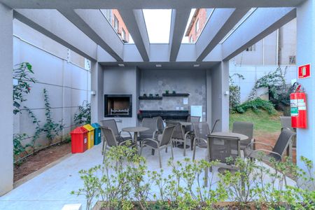 Apartamento para alugar com 36m², 2 quartos e sem vagaÁrea comum - Churrasqueira