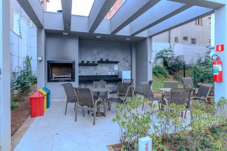 Apartamento para alugar com 36m², 2 quartos e sem vagaÁrea comum - Churrasqueira