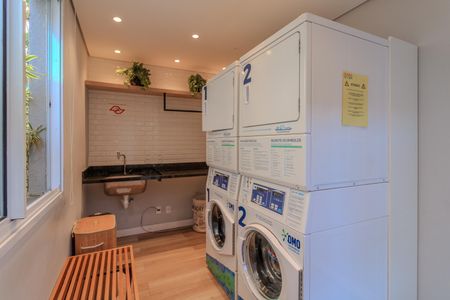 Apartamento para alugar com 36m², 2 quartos e sem vagaÁrea comum - Lavanderia