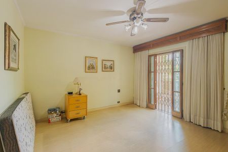 Casa à venda com 457m², 4 quartos e 4 vagasSuíte 1