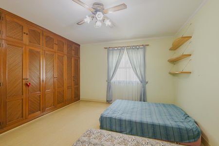 Casa à venda com 457m², 4 quartos e 4 vagasQuarto 2