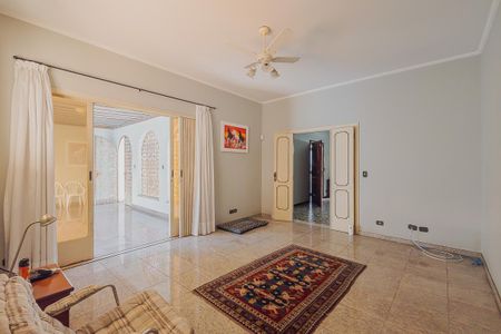 Casa à venda com 457m², 4 quartos e 4 vagasSala de TV