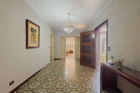 Casa à venda com 457m², 4 quartos e 4 vagasEntrada