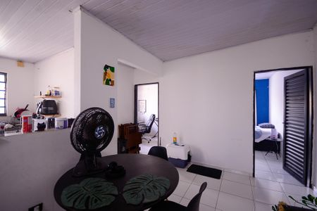 Casa à venda com 317m², 5 quartos e 2 vagas Casa à venda com 317m², 5 quartos e 2 vagasCasa 3 - Sala