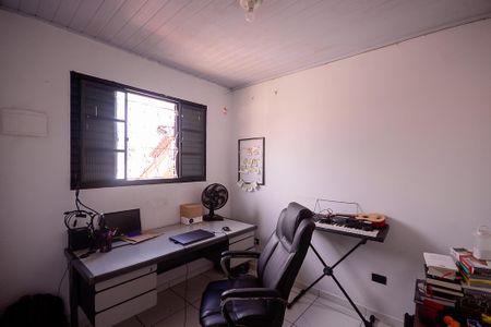 Casa à venda com 317m², 5 quartos e 2 vagas Casa à venda com 317m², 5 quartos e 2 vagasCasa 3 - Quarto 2