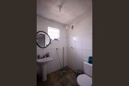 Casa à venda com 317m², 5 quartos e 2 vagas Casa à venda com 317m², 5 quartos e 2 vagasCasa 3 - Banheiro