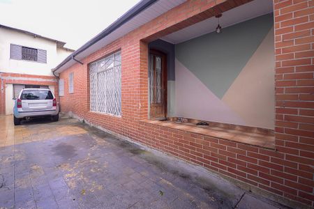 Casa à venda com 317m², 5 quartos e 2 vagas Casa à venda com 317m², 5 quartos e 2 vagasCasa 1 - Garagem