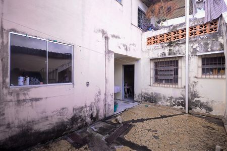 Casa à venda com 317m², 5 quartos e 2 vagas Casa à venda com 317m², 5 quartos e 2 vagasCasa 2 - Área de Serviço