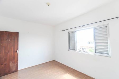 Casa à venda com 262m², 3 quartos e sem vaga Casa à venda com 262m², 3 quartos e sem vagaQuarto 1