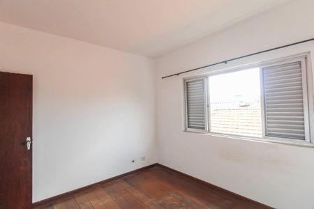 Casa à venda com 262m², 3 quartos e sem vaga Casa à venda com 262m², 3 quartos e sem vagaQuarto 2
