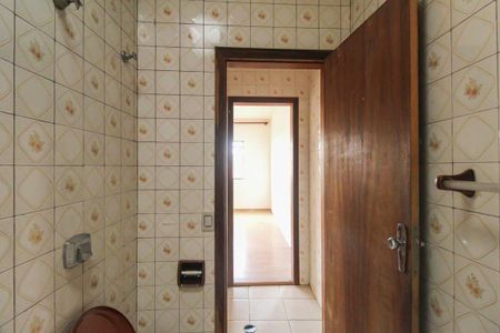 Casa à venda com 262m², 3 quartos e sem vaga Casa à venda com 262m², 3 quartos e sem vagaBanheiro