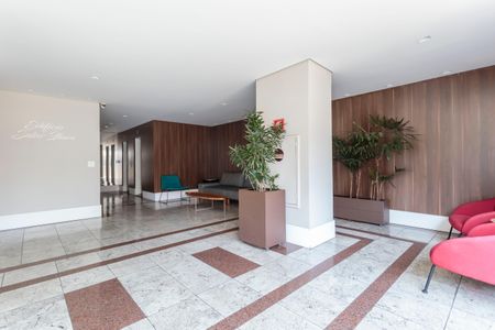 Apartamento à venda com 44m², 1 quarto e 1 vaga Apartamento à venda com 44m², 1 quarto e 1 vagaHall social