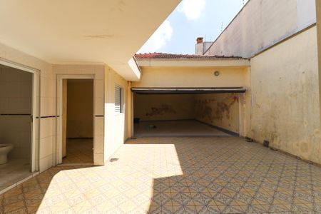 Casa à venda com 248m², 3 quartos e 7 vagas Casa à venda com 248m², 3 quartos e 7 vagasÁrea de serviço