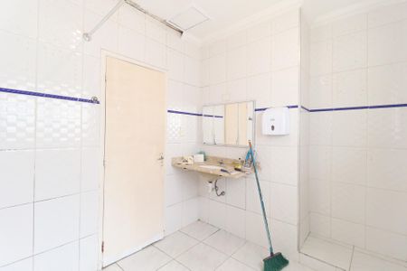 Casa à venda com 248m², 3 quartos e 7 vagas Casa à venda com 248m², 3 quartos e 7 vagasBanheiro