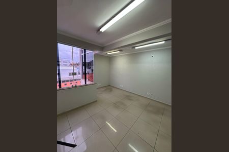 Casa à venda com 214m², 6 quartos e 2 vagasQuarto 4
