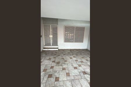 Casa à venda com 214m², 6 quartos e 2 vagasÁrea Externa