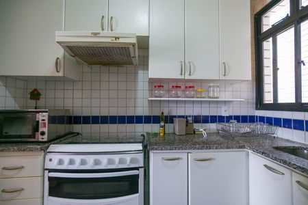 Apartamento à venda com 110m², 3 quartos e 2 vagasCozinha