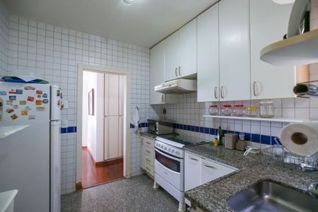 Apartamento à venda com 110m², 3 quartos e 2 vagasCozinha