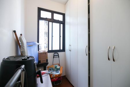 Apartamento à venda com 110m², 3 quartos e 2 vagasQuarto de Serviço