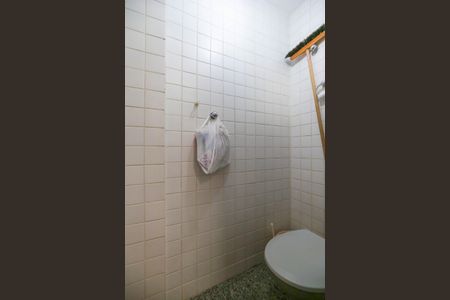 Apartamento à venda com 110m², 3 quartos e 2 vagasBanheiro de Serviço