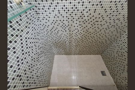 Apartamento à venda com 136m², 3 quartos e 1 vaga Apartamento à venda com 136m², 3 quartos e 1 vagaBanheiro da suíte