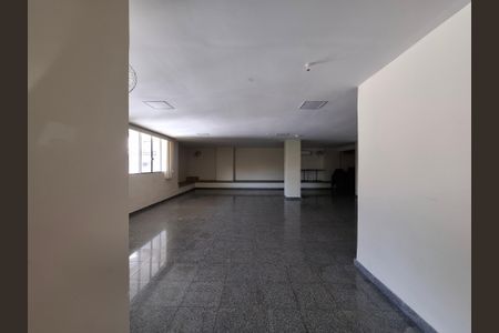 Apartamento à venda com 136m², 3 quartos e 1 vaga Apartamento à venda com 136m², 3 quartos e 1 vagaÁrea comum - Salão de festas 2