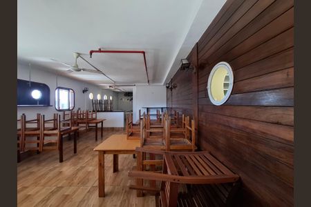 Apartamento à venda com 136m², 3 quartos e 1 vaga Apartamento à venda com 136m², 3 quartos e 1 vagaÁrea comum - Salão de festas