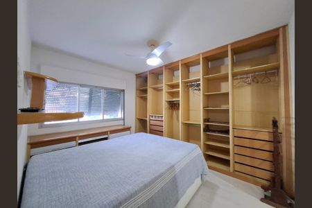 Apartamento à venda com 136m², 3 quartos e 1 vaga Apartamento à venda com 136m², 3 quartos e 1 vagaSuíte
