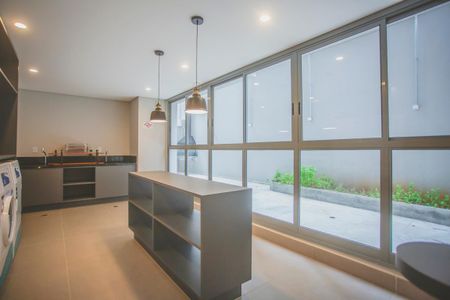Apartamento à venda com 34m², 1 quarto e sem vagaÁrea comum - Lavandeiria coletiva