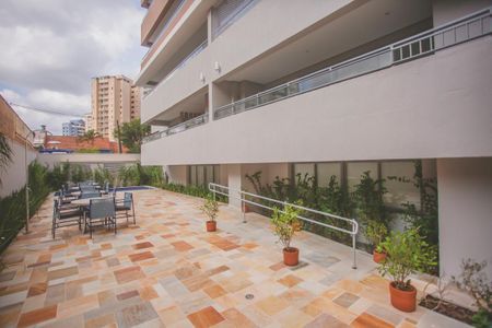 Apartamento à venda com 34m², 1 quarto e sem vagaÁrea comum - Piscina