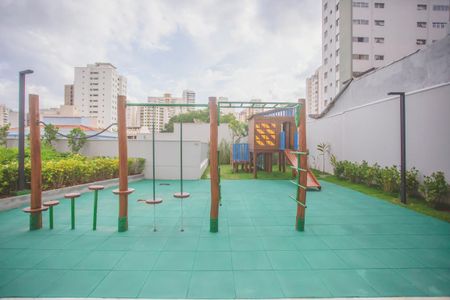 Apartamento à venda com 34m², 1 quarto e sem vagaÁrea Comum - Playground