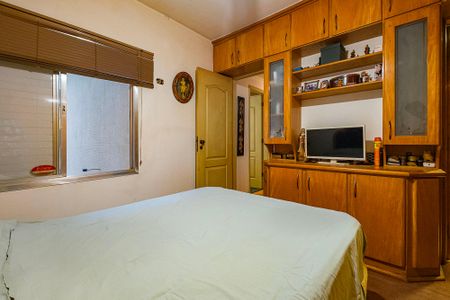 Apartamento à venda com 147m², 4 quartos e 2 vagas Apartamento à venda com 147m², 4 quartos e 2 vagasSuíte