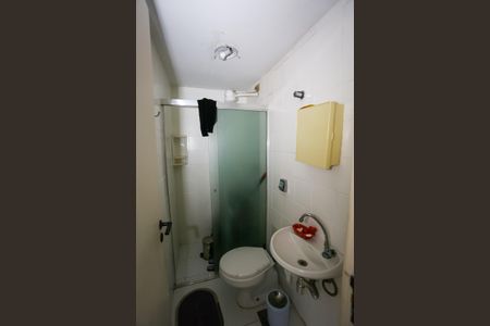 Apartamento à venda com 200m², 4 quartos e 2 vagas Apartamento à venda com 200m², 4 quartos e 2 vagasÁrea de Serviço