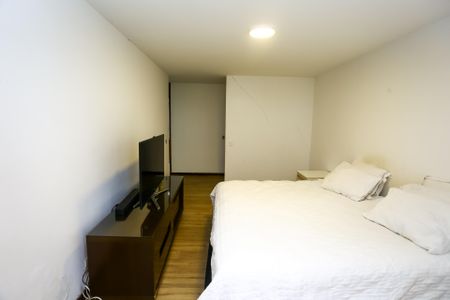 Apartamento à venda com 200m², 4 quartos e 2 vagas Apartamento à venda com 200m², 4 quartos e 2 vagasSuíte 4