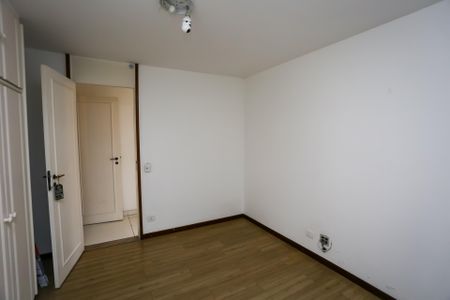 Apartamento à venda com 200m², 4 quartos e 2 vagas Apartamento à venda com 200m², 4 quartos e 2 vagasSuíte 1