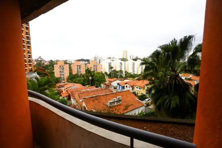 Apartamento à venda com 200m², 4 quartos e 2 vagas Apartamento à venda com 200m², 4 quartos e 2 vagasSuíte 2 vista