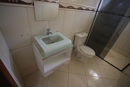 Casa para alugar com 384m², 5 quartos e 5 vagasBanheiro Social 2