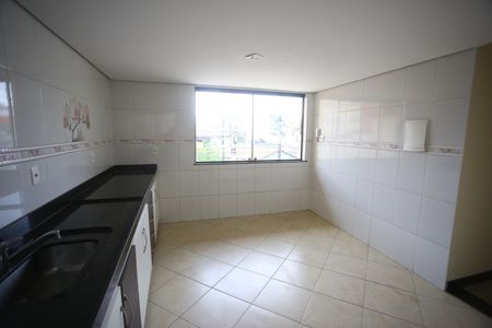 Casa para alugar com 384m², 5 quartos e 5 vagasCozinha