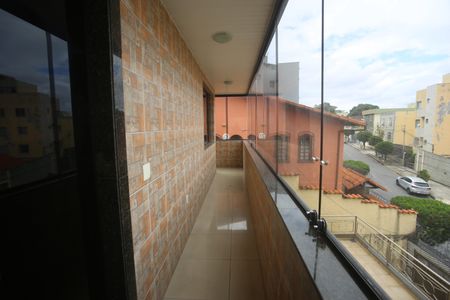 Casa para alugar com 384m², 5 quartos e 5 vagasVaranda