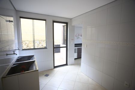 Casa para alugar com 384m², 5 quartos e 5 vagasÁrea de Serviço