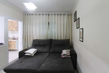 Casa à venda com 196m², 4 quartos e 4 vagas Casa à venda com 196m², 4 quartos e 4 vagasQuarto 4