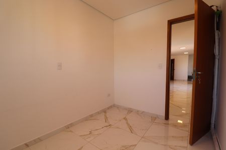 Apartamento à venda com 90m², 2 quartos e 2 vagasQuarto 