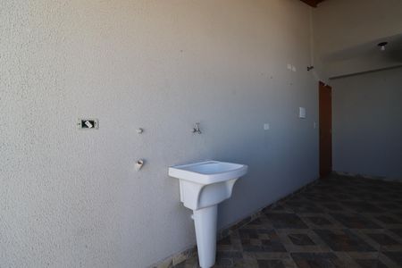 Apartamento à venda com 90m², 2 quartos e 2 vagasÁrea de Serviço