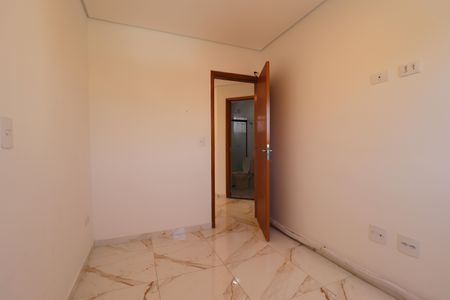 Apartamento à venda com 90m², 2 quartos e 2 vagasQuarto 