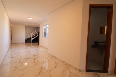 Apartamento à venda com 90m², 2 quartos e 2 vagasSala